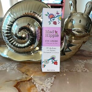 💜👁️ Mad Hippie Eye Cream💜👁️